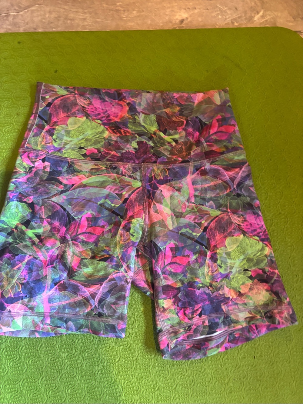 Women’s High-Rise Floral Print Workout Shorts - Multicolor
